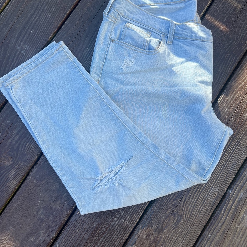 Old Navy The Boyfriend Denim Jeans size 16